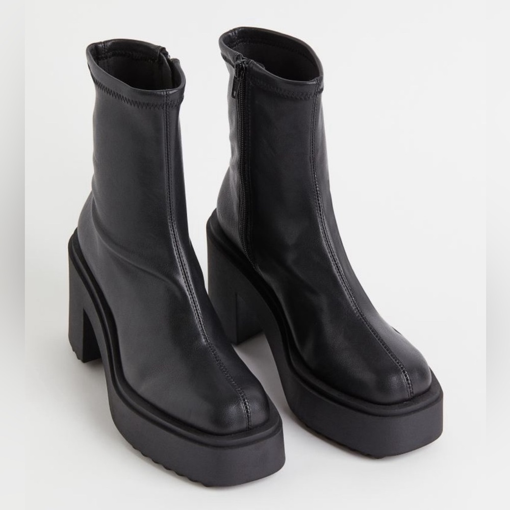 H&M Chunky Heeled Boots